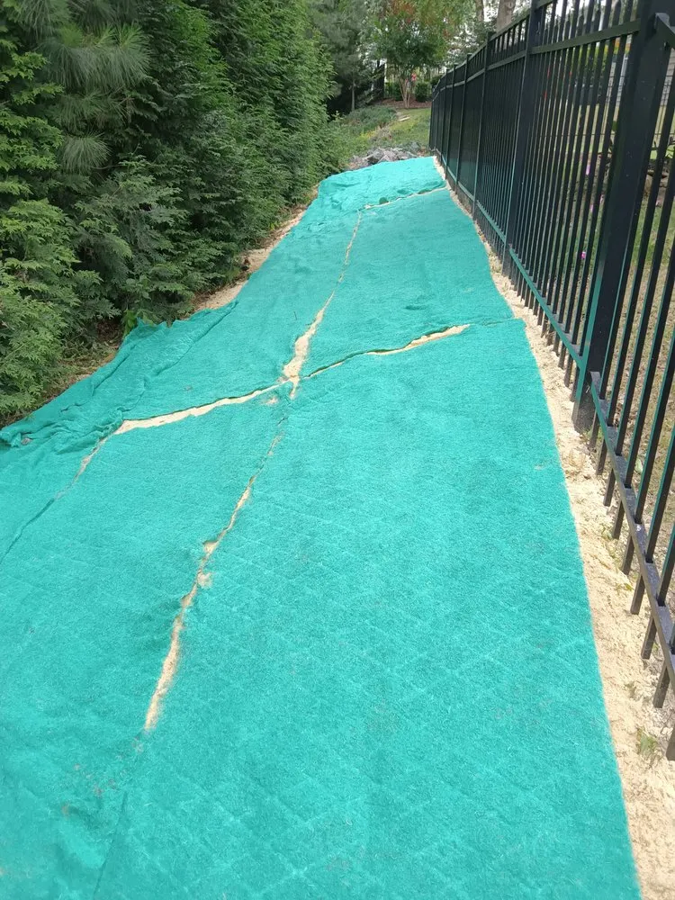 Affordable yard maintenance for homes across Waxhaw, NC - All Country Lawn Care