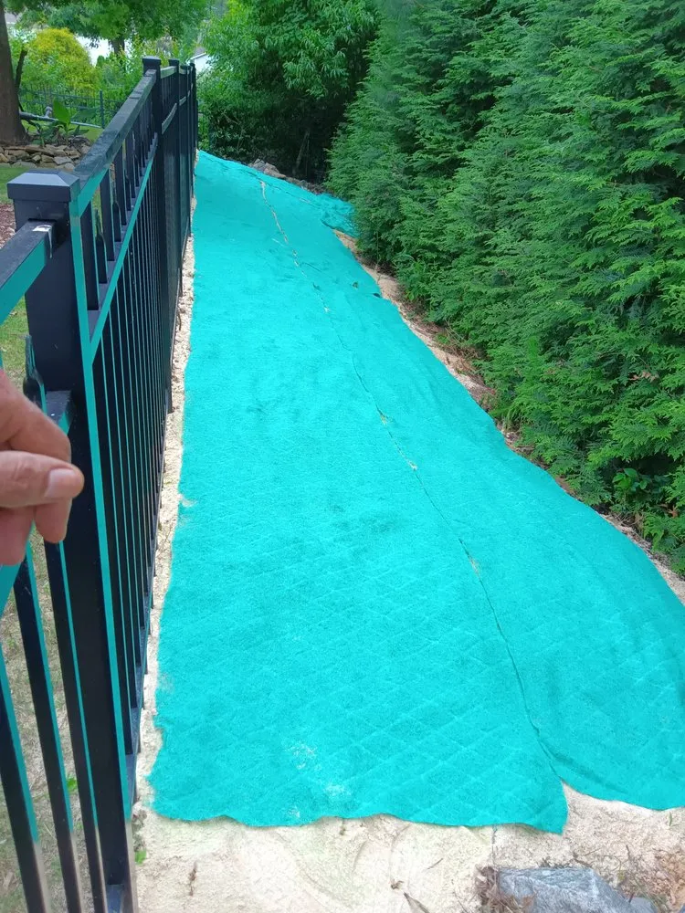 Reliable lawn mowing service for year-round maintenance across Waxhaw, NC - All Country Lawn Care