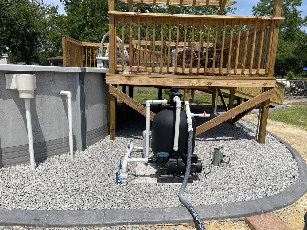 Professional yard cleanup service with custom design in Livingston, TX by All Curbs Landscaping Services