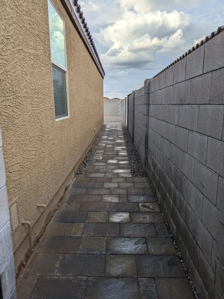 Professional landscaping services experts serving Phoenix, AZ - All Green Landscapes