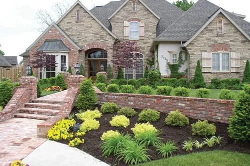 Local yard cleanup service in Freehold Township, NJ by All Green Lawn & Landscaping