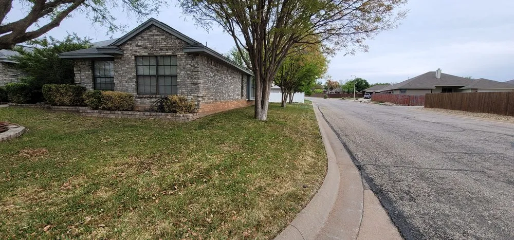 Reliable lawn care service for residential properties across San Angelo, TX - All Green Lawn Service