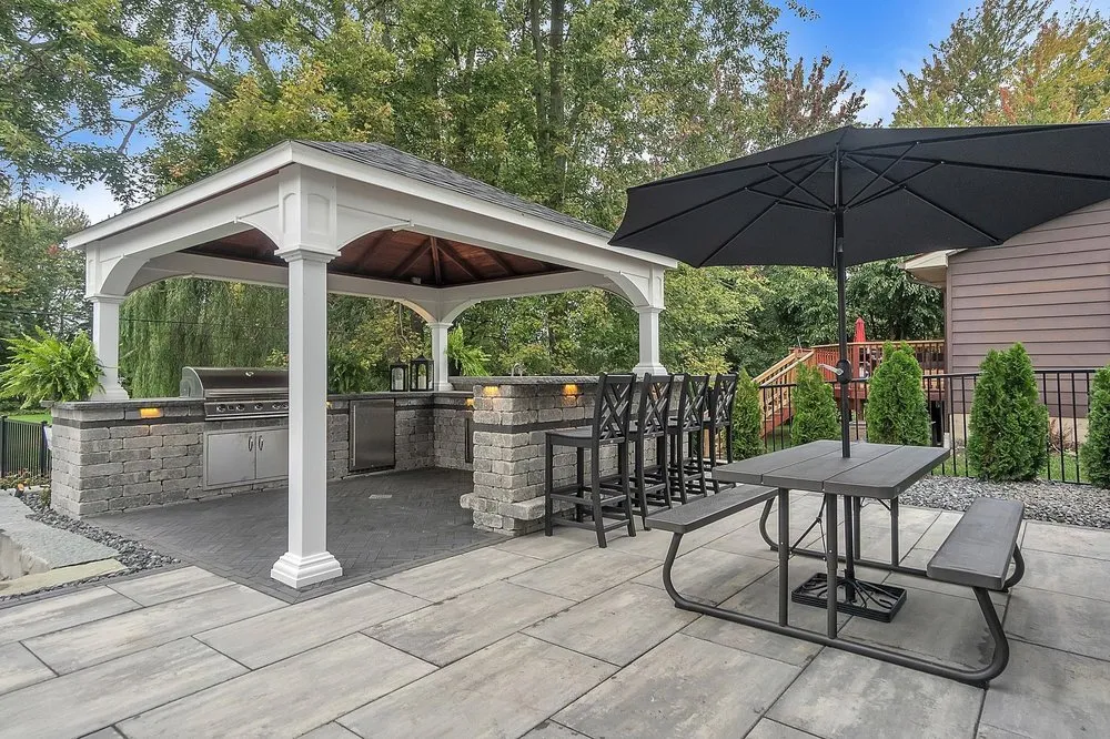 Top-rated yard cleanup service experts serving Rock island, IL - All Green Site Management