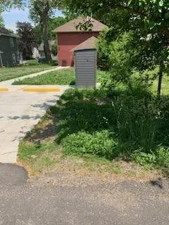 Affordable outdoor landscaping in Peoria, IL by All haul Cleaning Lawn and Hauling Services