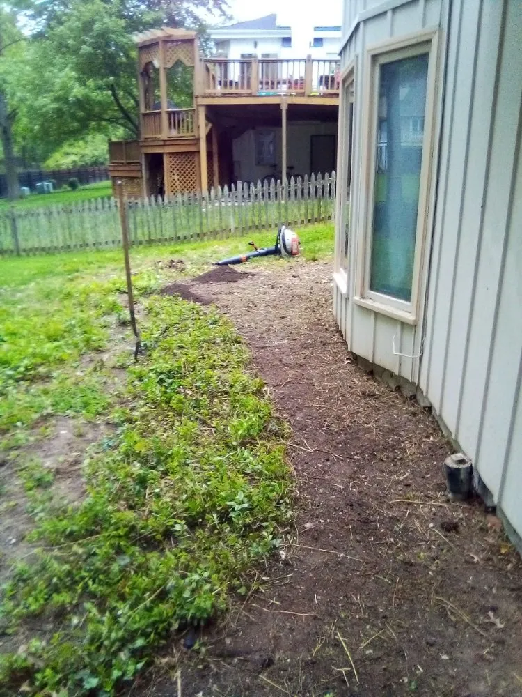 Custom landscape design in Kansas City, MO by All-In-1 Lawn Landscape And Irrigation