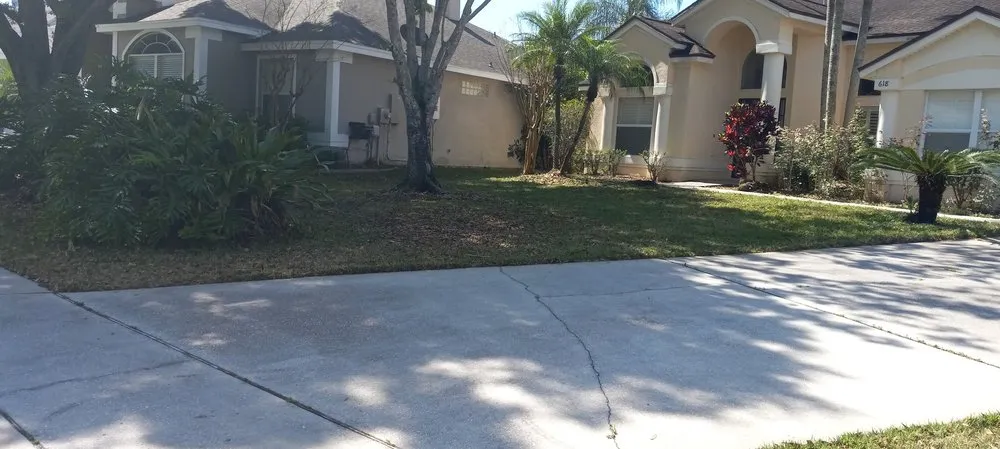 Expert garden landscaping for beautiful yards across Orlando, FL - All In 1 Pool Maintenance & Lawn Services