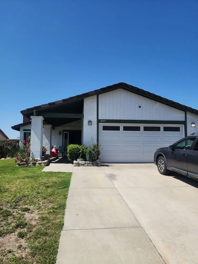 Top-rated yard maintenance for beautiful yards in Woodland Hills, CA by All in 1 Remodeling