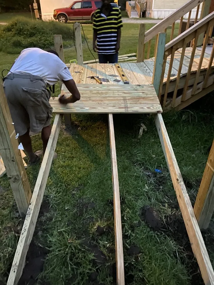 Affordable outdoor landscaping for residential properties in Florence, SC by All in no shorts