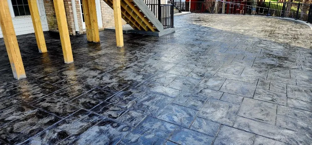 Custom outdoor landscaping in Shepherdsville, KY - All in One Property Management