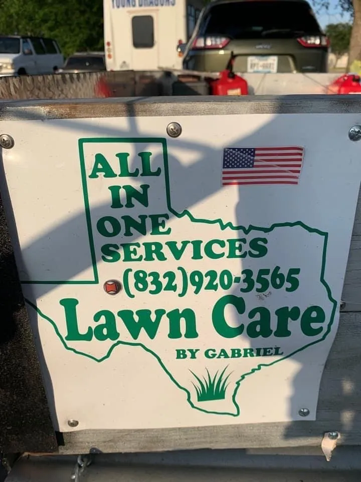 Affordable landscape design near you in Alvin, TX by All in one services by Gabriel Lawn Care