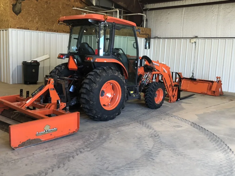 Top-rated lawn mowing service in Lubbock, TX - ALL-IN Property Services