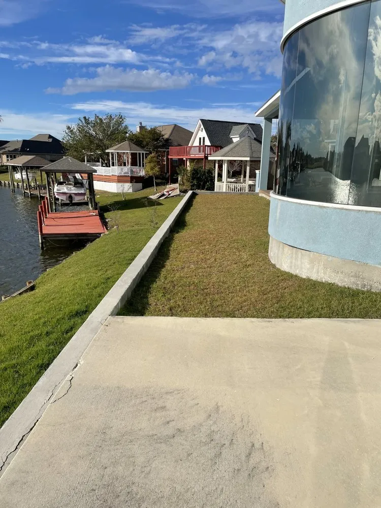 Top-rated yard maintenance experts serving Slidell, LA - All Is Wells Quality Services