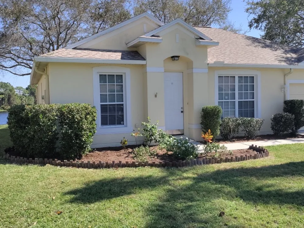 Trusted lawn mowing service in Cocoa, FL by All N 1 Services