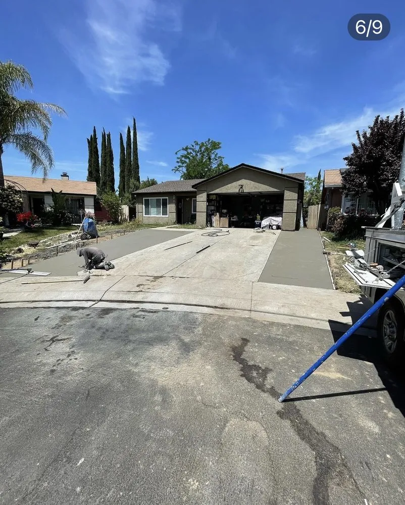 Affordable garden landscaping for beautiful yards in Modesto, CA by All Points Tree Service