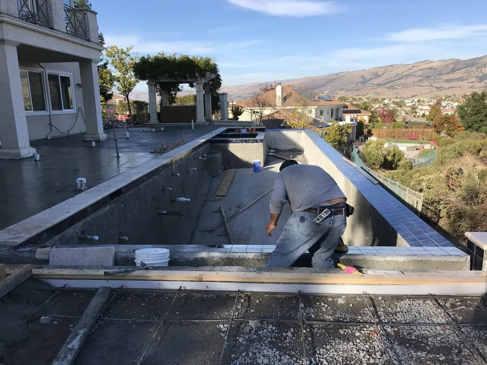 Professional yard cleanup service in San Jose, CA by All Pro Landscape Construction