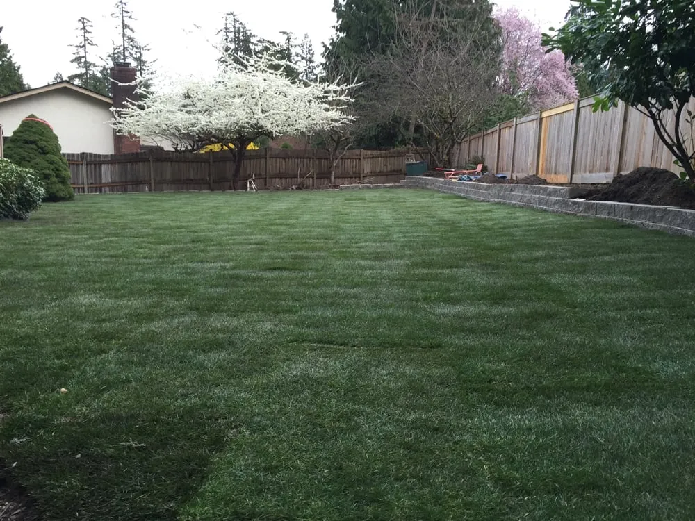 Professional garden landscaping experts serving Lynnwood, WA - All Pro Landscaping Construction