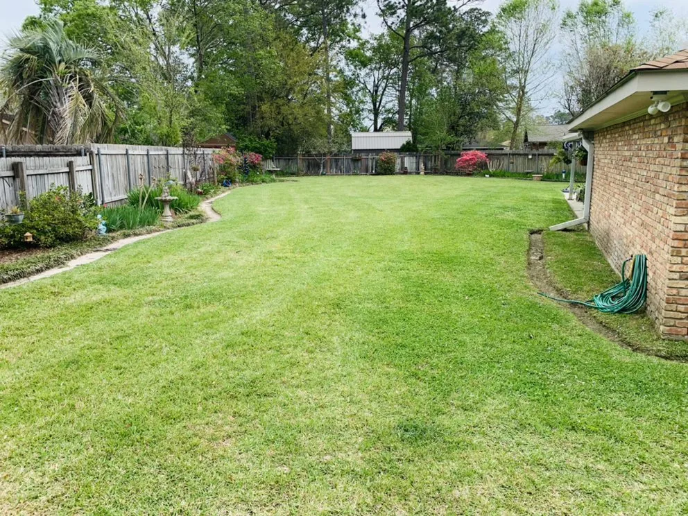 Trusted yard cleanup service for residential properties across Slidell, LA - All Pro Landscaping