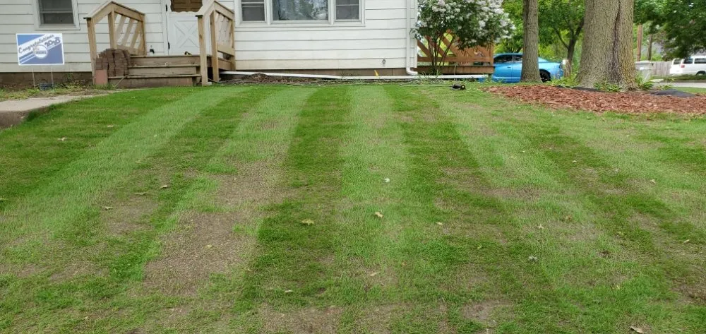 Reliable lawn care service experts serving Lincoln, NE - All Pro Lawn & Snow
