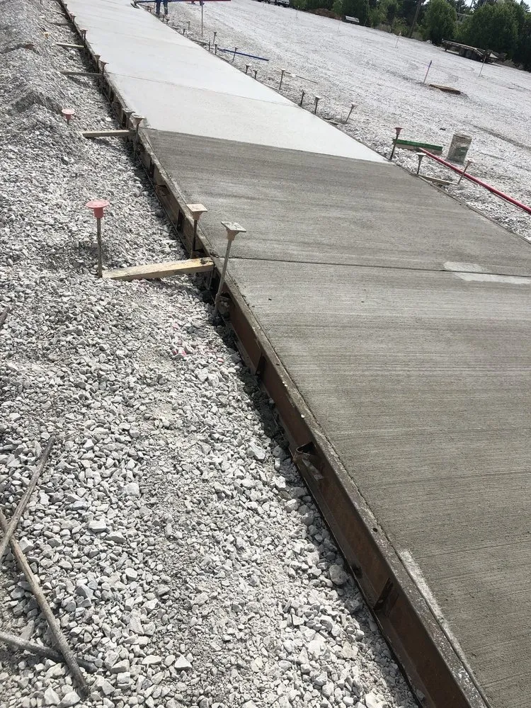 Affordable landscaping services with custom design across Indianapolis, IN - All Pro Lawn Care & Designs