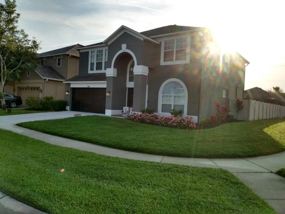 Top-rated garden landscaping for homes across Zephyrhills, FL - All Pro Lawn