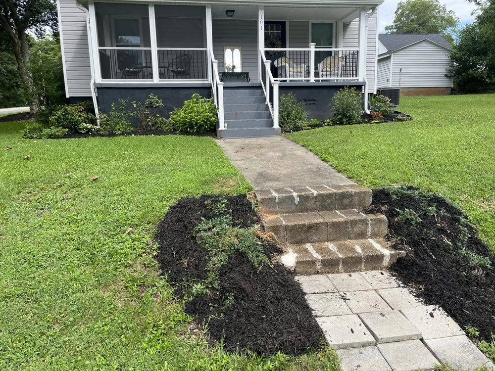 Professional garden landscaping experts serving Hendersonville, NC - All Pro Outdoors