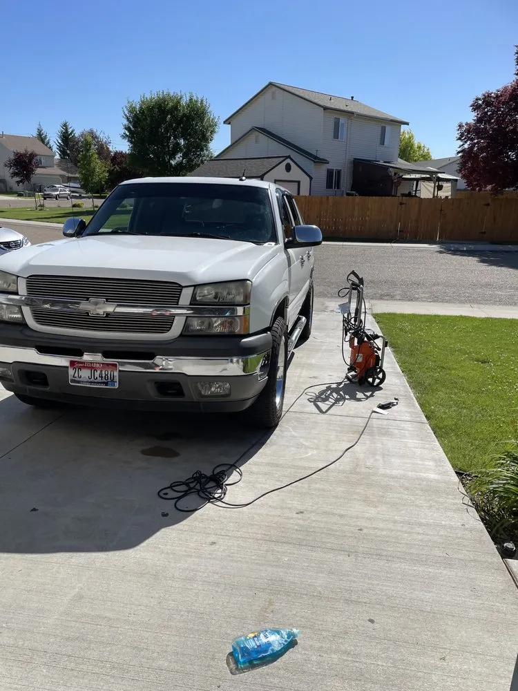 Trusted yard maintenance in Caldwell, ID by All Pro Services