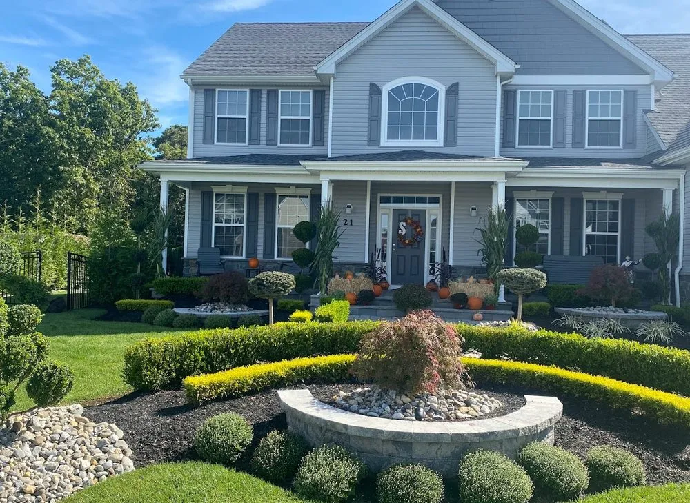 Custom lawn care service for homes across Manalapan, NJ - All Quality Grounds Maintenance