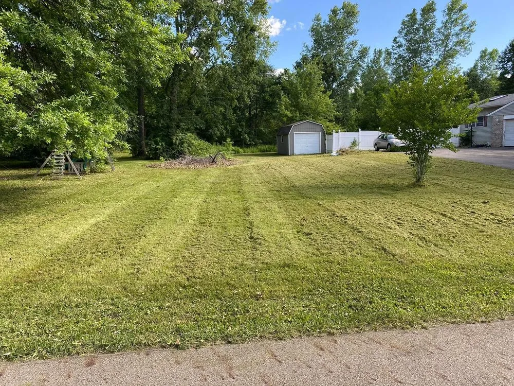 Expert landscape installation experts serving Canton, OH - All-round home and lawn care