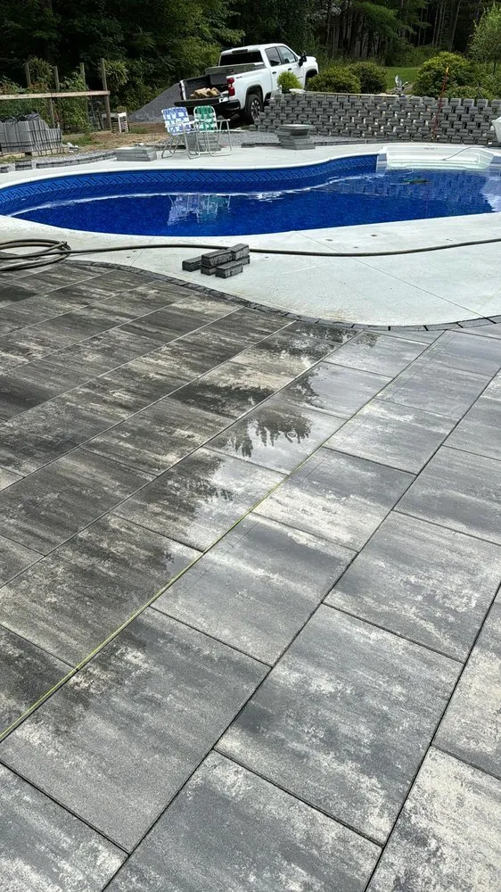 Affordable yard cleanup service for beautiful yards in Athens, NY by All Season