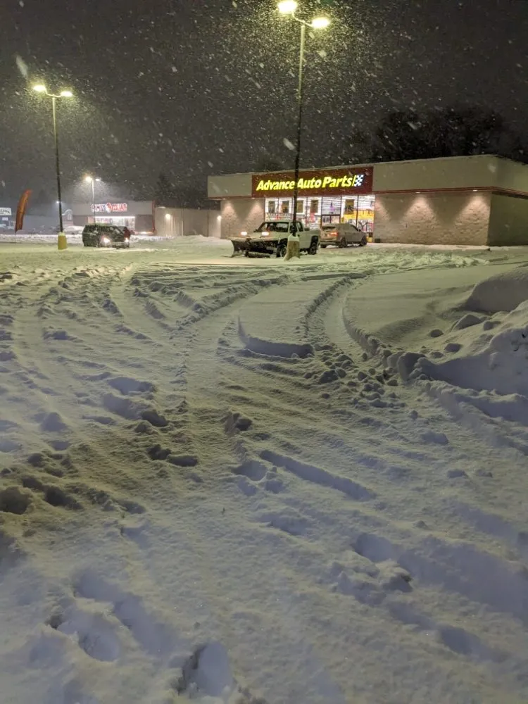 Affordable yard cleanup service for homes across Sioux City, IA - All Season Construction