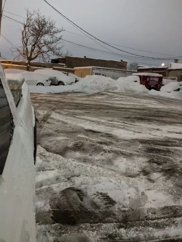 Professional yard maintenance experts serving Sioux City, IA - All Season Construction