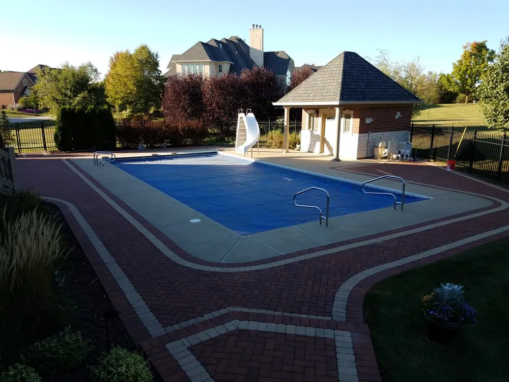 Custom yard maintenance in Orland Park, IL - All Season Landscape Services