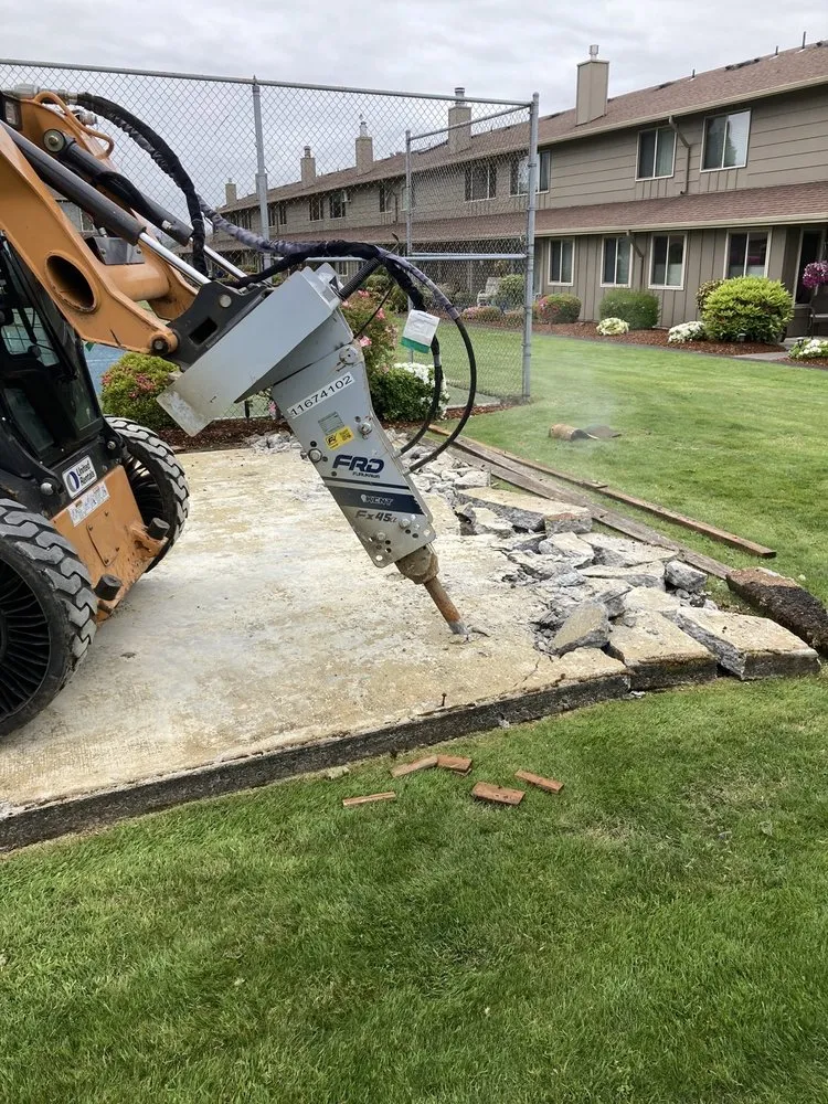 Reliable residential landscaping for year-round maintenance in Kelso, WA by All Season Lawn Care & Contractor