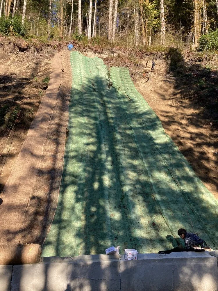 Reliable lawn mowing service experts serving Kelso, WA - All Season Lawn Care & Contractor