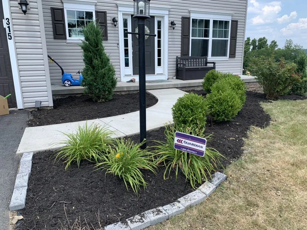 Custom yard maintenance experts serving Pittsburgh, PA - All Seasons Care