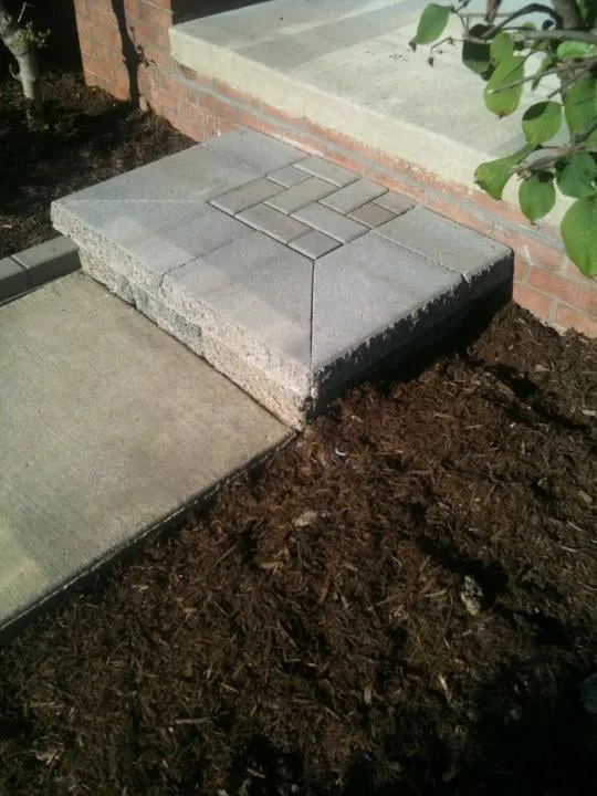 Custom garden landscaping experts serving Ypsilanti Township, MI - All Seasons Landscape & Snow Removal