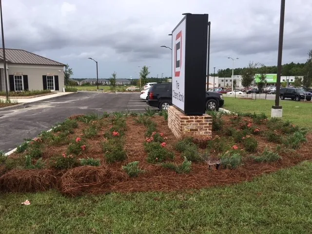 Professional outdoor landscaping experts serving Pass Christian, MS - All Seasons Landscaping