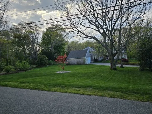 All Seasons Lawn Care And Construction