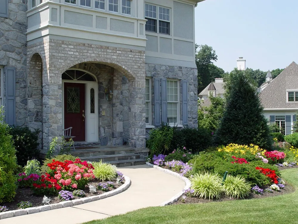 Professional landscaping services for homes in Red Oak, TX by All Seasons Lawn Maintenance