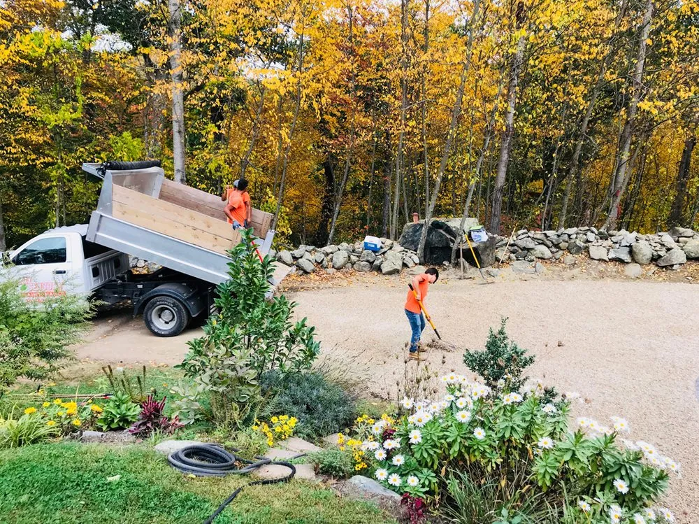 Custom yard cleanup service for year-round maintenance across Brookfield, CT - All Seasons Maintenance