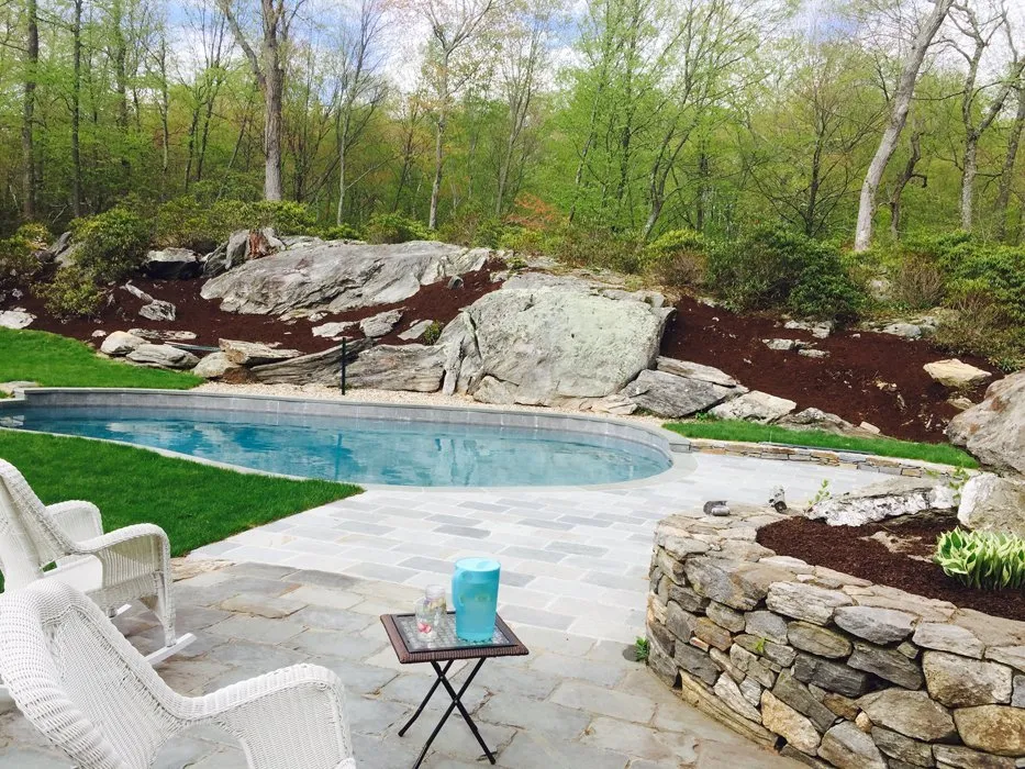 Affordable outdoor landscaping experts serving Brookfield, CT - All Seasons Maintenance