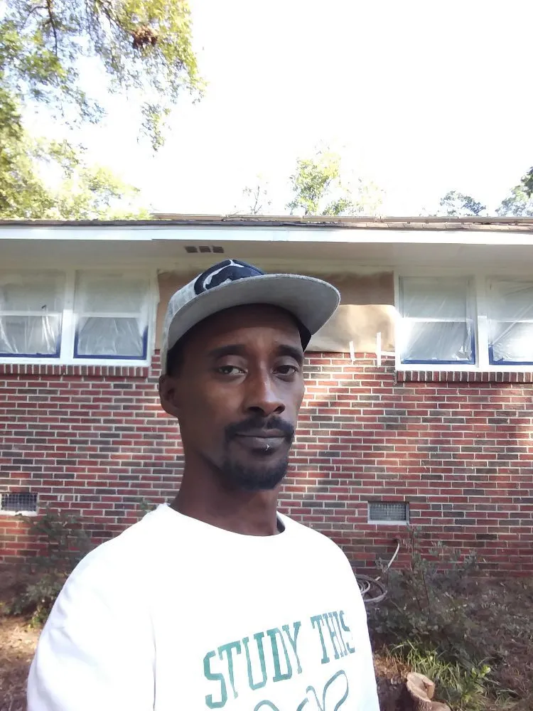 Professional yard cleanup service experts serving Charlotte, NC - All Seasons Painting and Landscaping