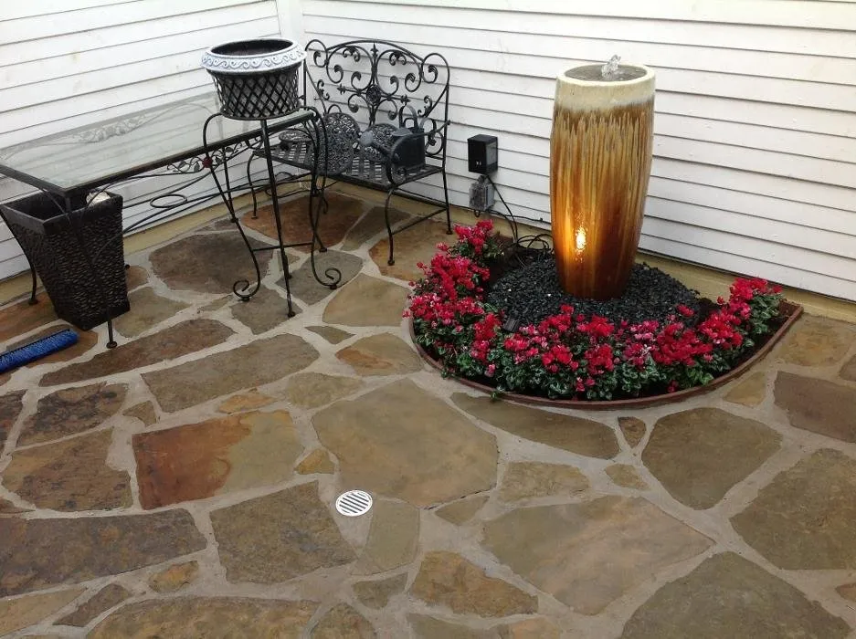 Professional lawn care service with custom design in San Leon, TX by All Seasons Ponds & Landscaping