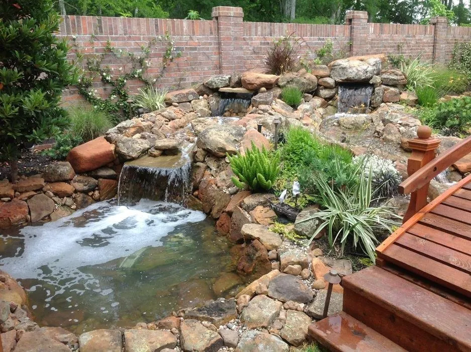 Expert outdoor landscaping in San Leon, TX - All Seasons Ponds & Landscaping
