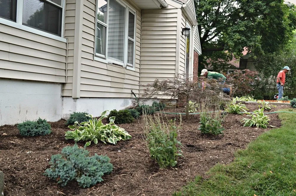 Affordable yard maintenance in BLOOMFIELD, NJ - All Seasons Property Services