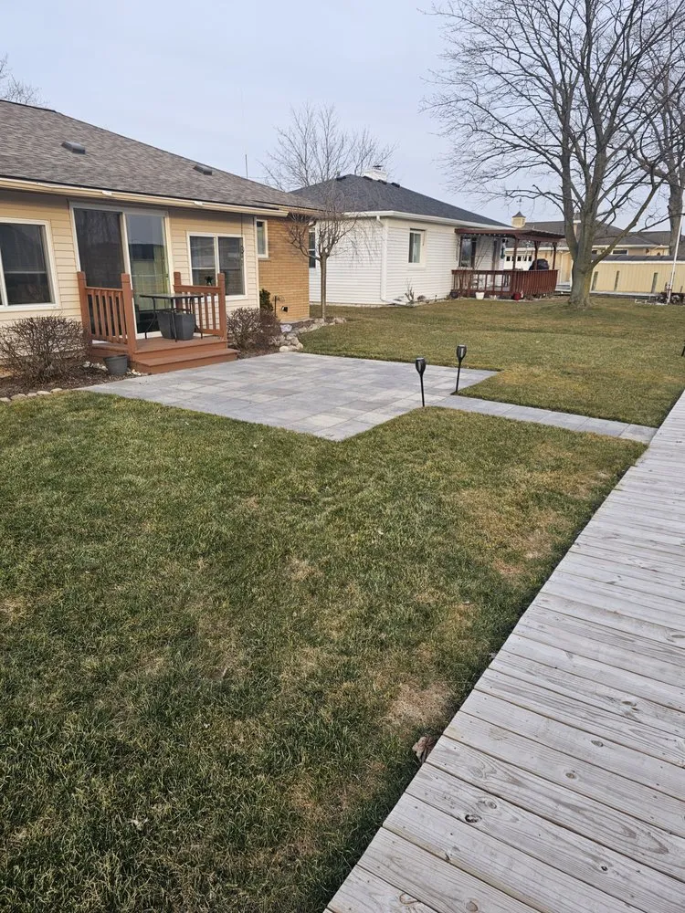 Custom lawn mowing service experts serving Clinton Township, MI - All Seasons Services