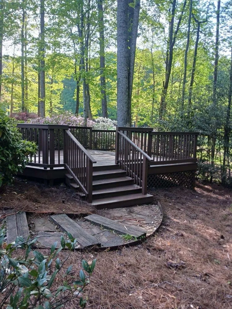 Top-rated lawn mowing service near you in Austell, GA by All Smiles Maintenence