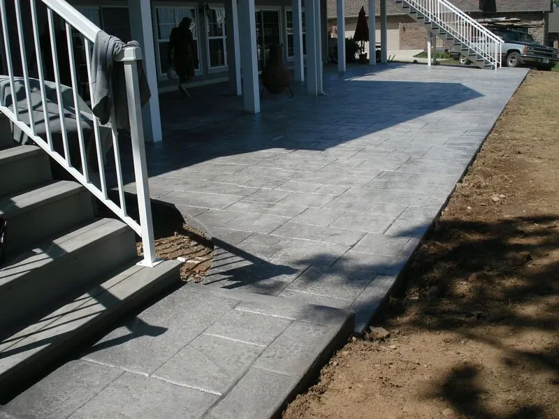 Expert lawn care service in Blue Eye, MO by All Star Concrete
