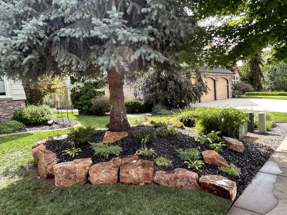 Local lawn mowing service experts serving Meridian, ID - All Star Landscape