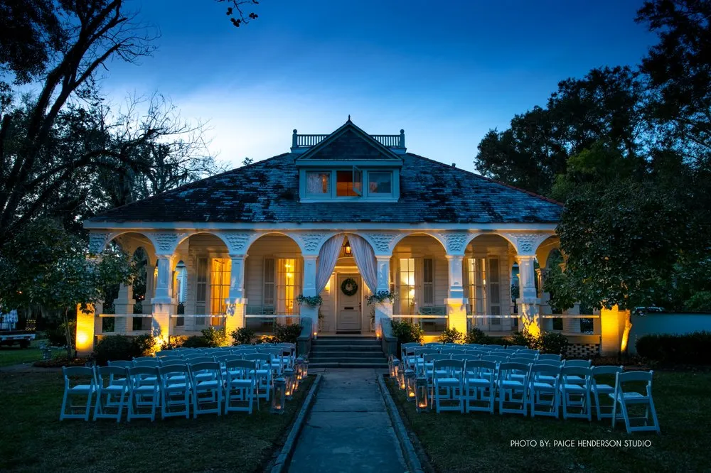 Custom outdoor landscaping in Covington, LA - All-Star Lighting & Landscaping
